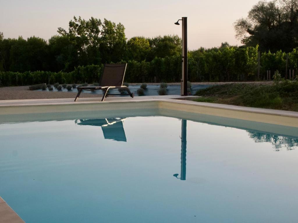 Gite Avec Piscine, Chateau De Lescours, St-Emilion Saint-Sulpice-de-Faleyrens ภายนอก รูปภาพ